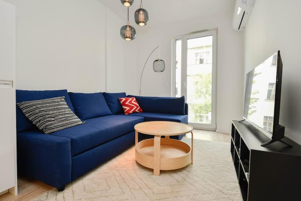 New Modern Apartment In City Center Bratislava Exterior photo